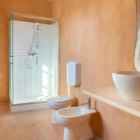 Palazzo Pozzo Bonelli 14, Emma Ottiglio