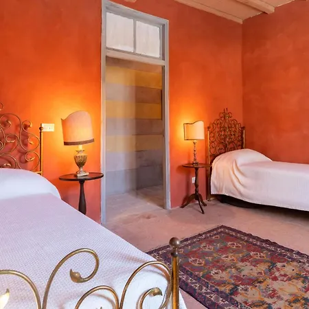 Palazzo Pozzo Bonelli 14, Emma Villa *