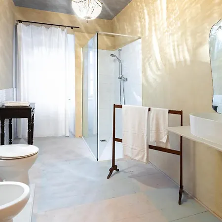 Palazzo Pozzo Bonelli 14, Emma Villa